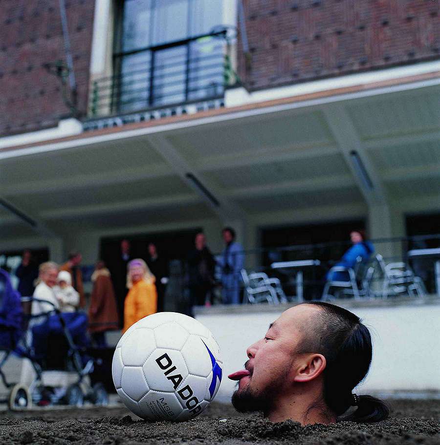 CangXinArt-Hot-pot-Performance-art-008-2001-2001-norway-kinesisk-samtidskunst-Cang-Xin